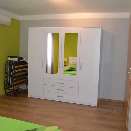 Lussy Apartment